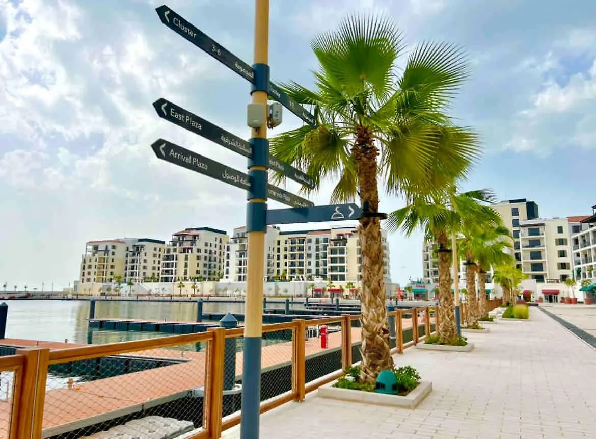 50 Shades Of Grey Luxury Apartment Near Beach Dubai