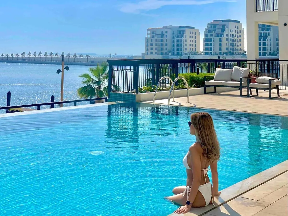 50 Shades Of Grey Luxury Apartment Near Beach Дубай